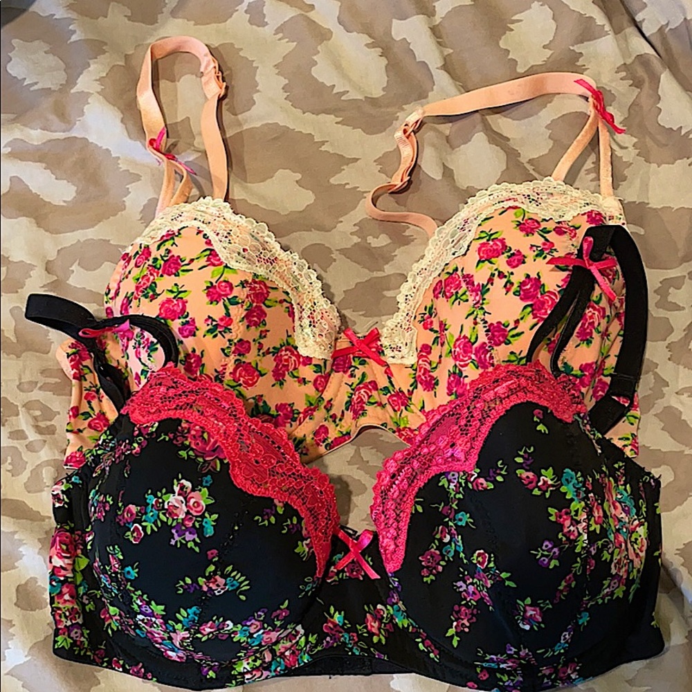 Betsey Johnson floral bras 34D